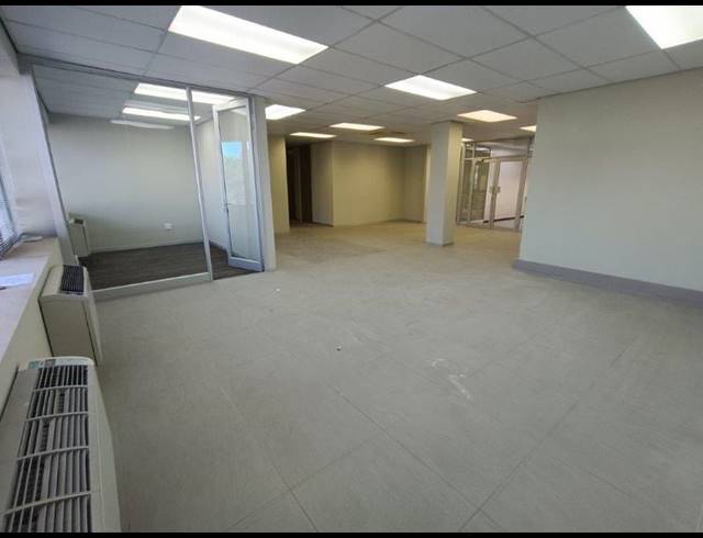 BUSINESS PROPERTY TO RENT IN BLACKHEATH